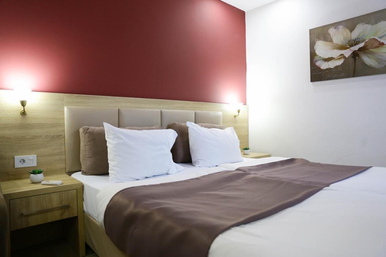 La Hacienda Hotel อุลซิน ภายนอก รูปภาพ