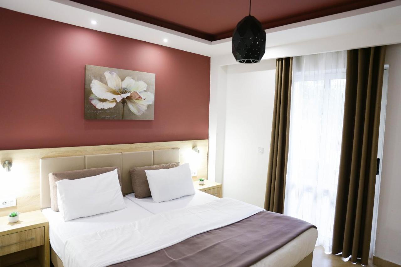La Hacienda Hotel อุลซิน ภายนอก รูปภาพ