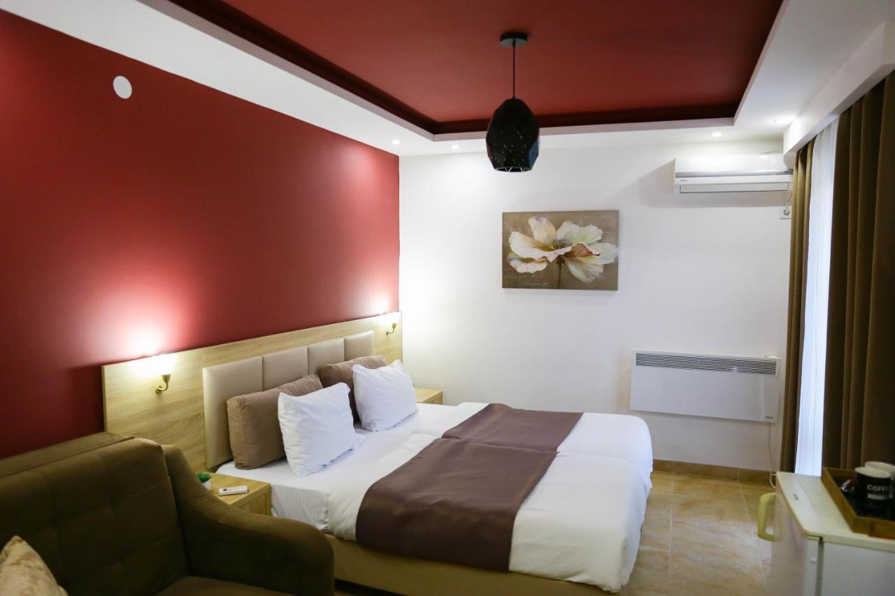 La Hacienda Hotel อุลซิน ภายนอก รูปภาพ
