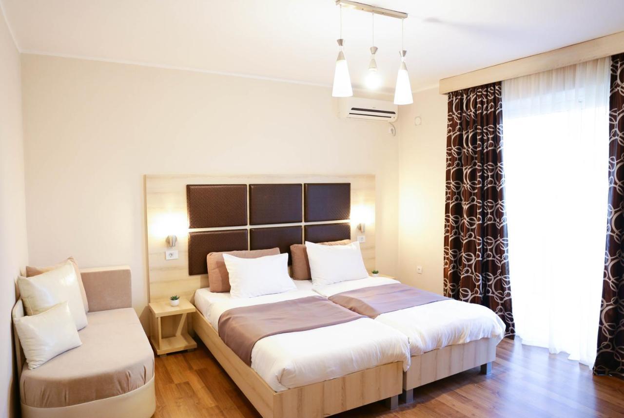 La Hacienda Hotel อุลซิน ภายนอก รูปภาพ