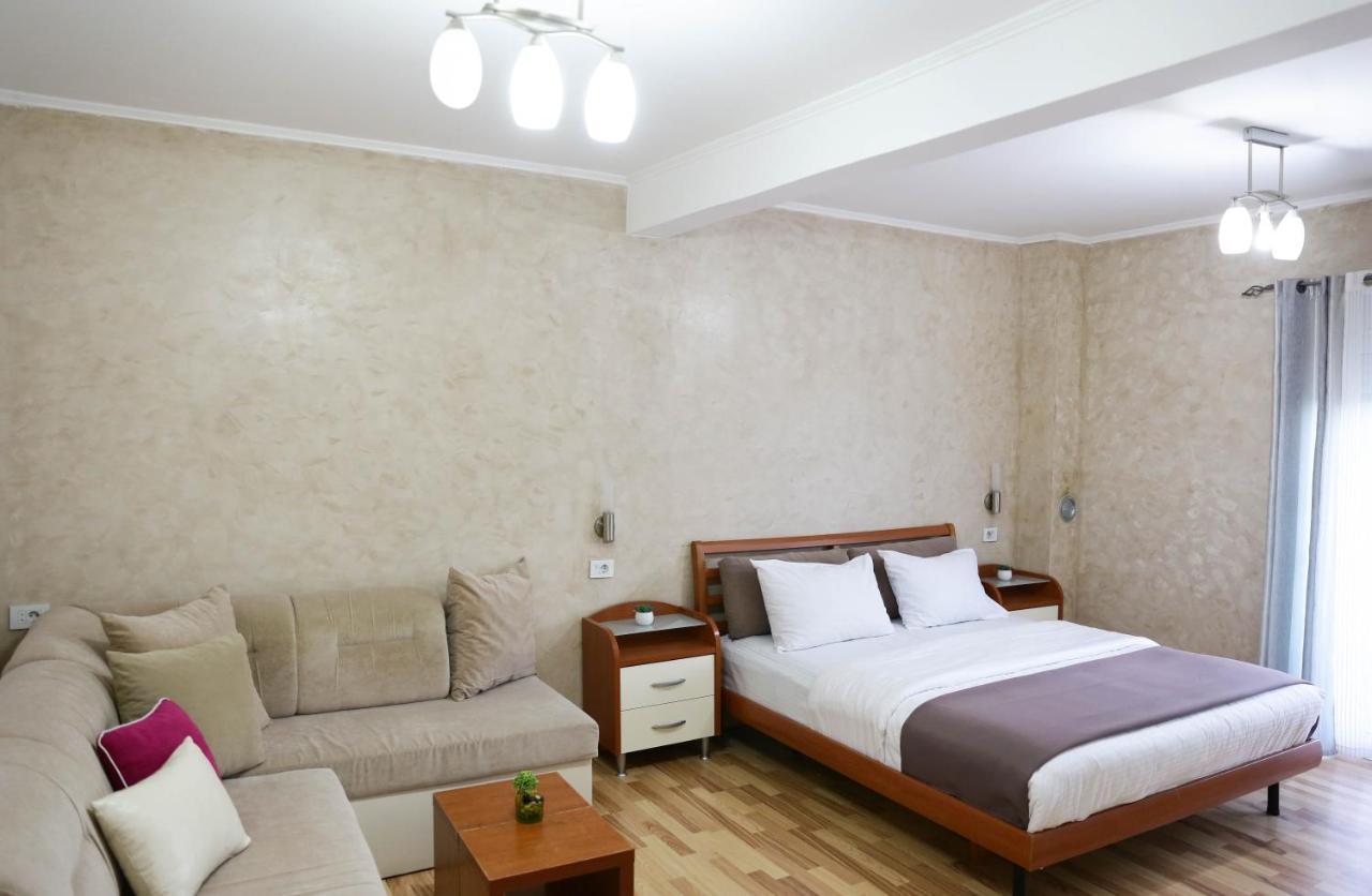 La Hacienda Hotel อุลซิน ภายนอก รูปภาพ
